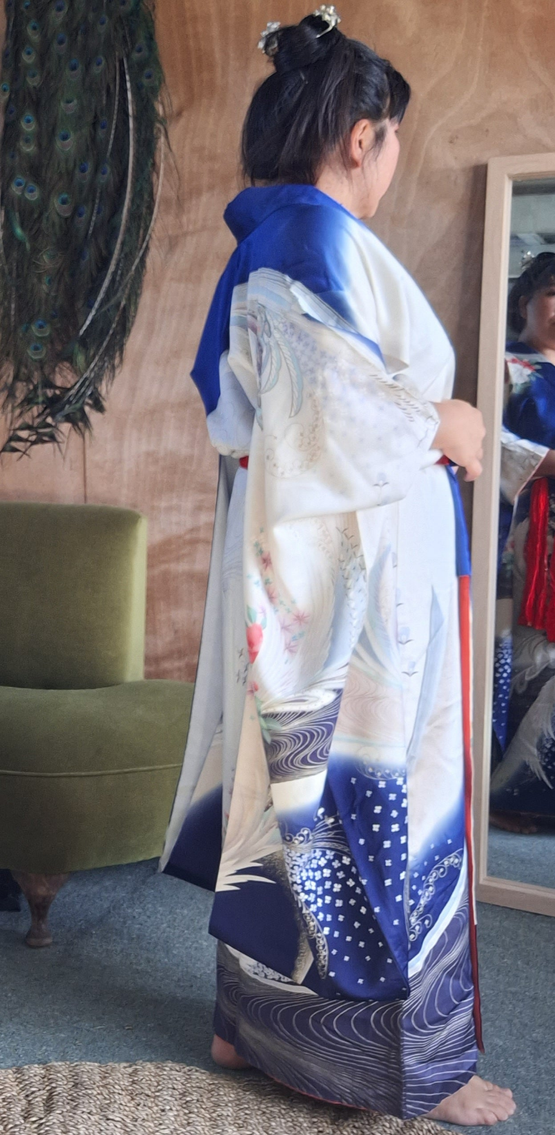 Furisode blue feather Kimono